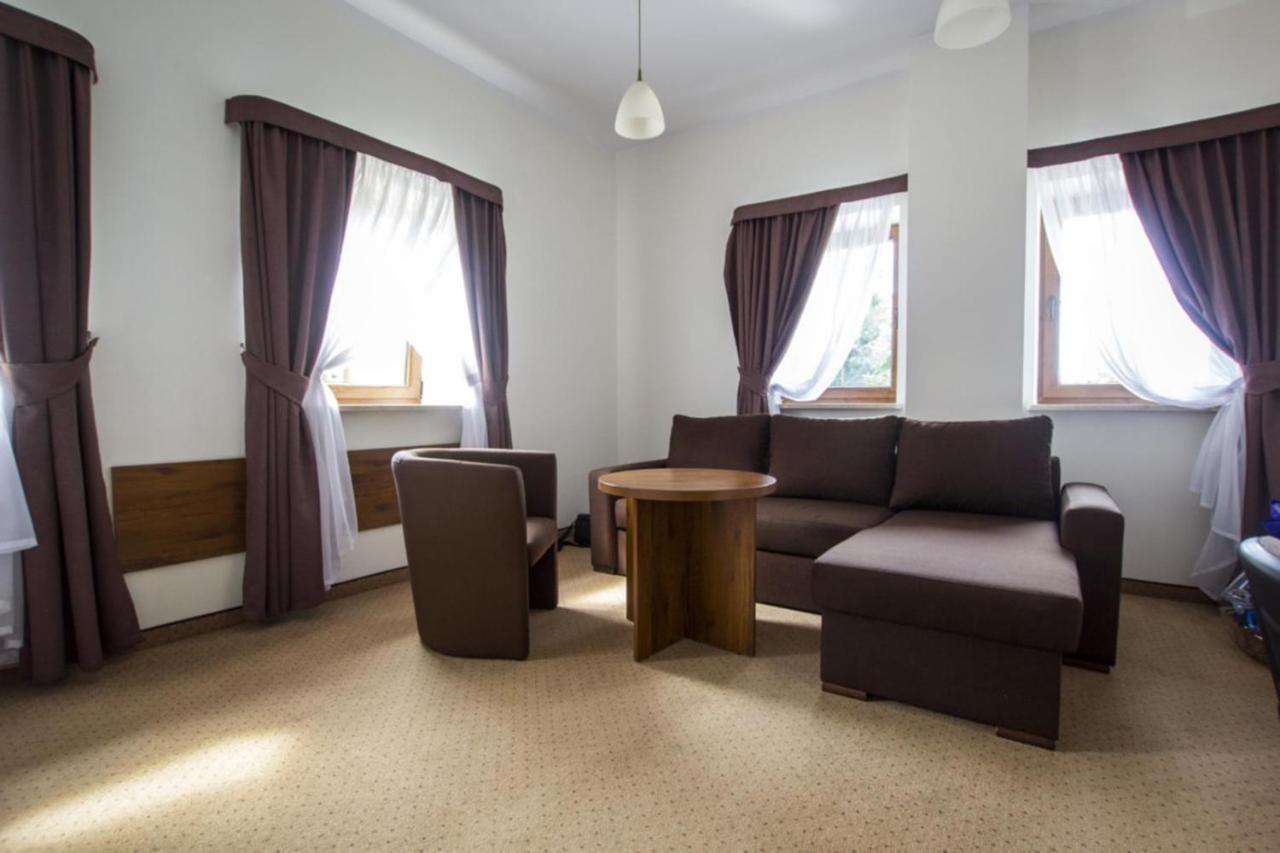 Hotel Chancza Spa & Restauracja Rakow  Екстериор снимка