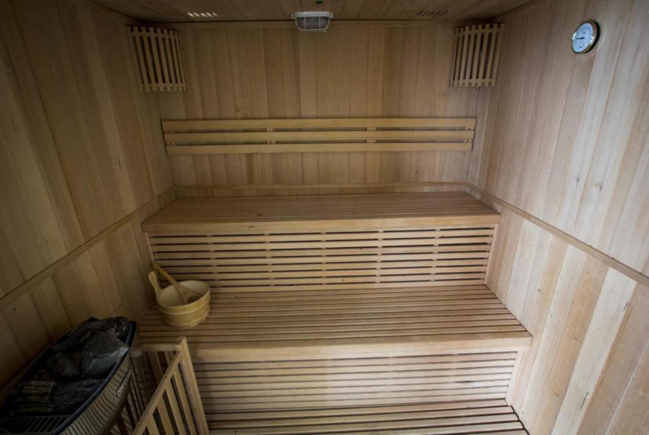 Hotel Chancza Spa & Restauracja Rakow  Екстериор снимка