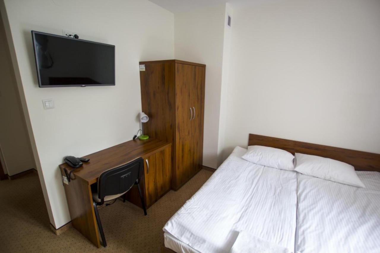 Hotel Chancza Spa & Restauracja Rakow  Екстериор снимка
